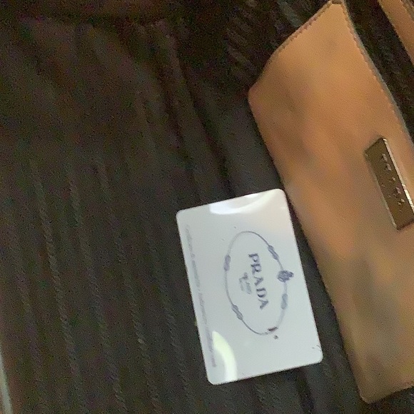 Prada shoulder bag - Picture 6 of 11